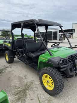 2023 John Deere XUV 825M S4 Image