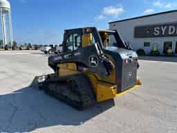 2023 John Deere 333G Image