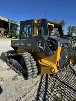 2023 John Deere 325G Image