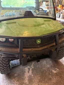 2023 John Deere XUV 835M Image