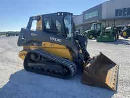 2021 John Deere 333G Image