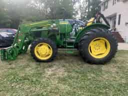 2022 John Deere 5065E Image