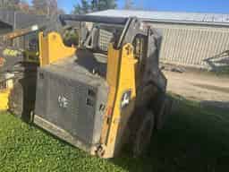 2021 John Deere 318G Image