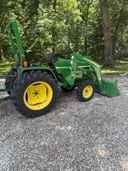 2002 John Deere 790 Image