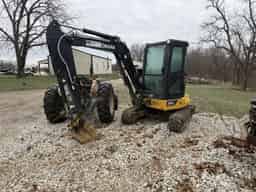 2022 John Deere 35G Image