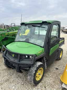 2021 John Deere XUV 835R Image