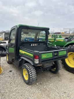 2021 John Deere XUV 835R Image