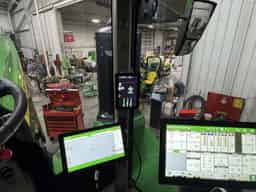 2025 John Deere 9R 440 Image