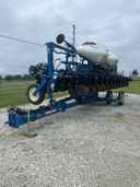 2021 Kinze 3605 Image