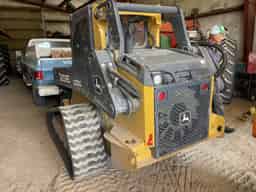 2019 John Deere 325G Image