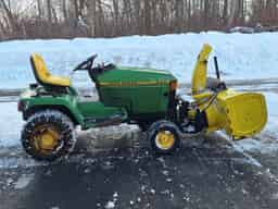 1996 John Deere 425 Image