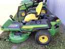 2025 John Deere Z320R Image