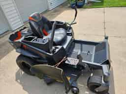 2024 Spartan SZSD1K54691KR Image