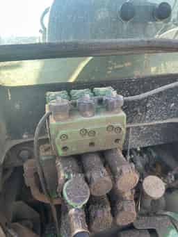 2014 John Deere 5085E Image