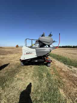 2014 Gleaner 9250-35 Image