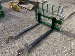 2025 John Deere AP12G Image