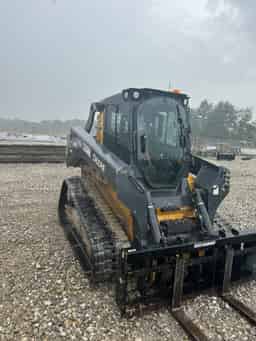 2023 John Deere 331G Image