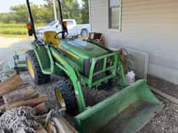 2015 John Deere 3038E Image