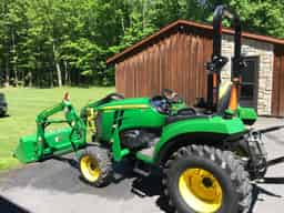2018 John Deere 2038R Image