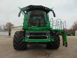2023 John Deere S780 Image