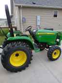 2010 John Deere 3032E Image