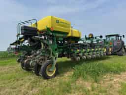 2024 John Deere 1775NT Image