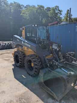 2021 John Deere 330G Image