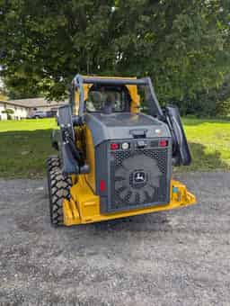 2021 John Deere 330G Image