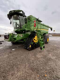 2024 John Deere S790 Image