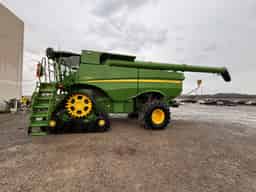 2024 John Deere S790 Image