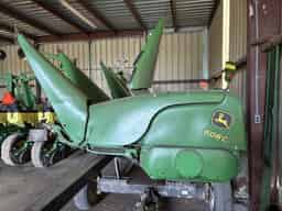 2008 John Deere 608C Image