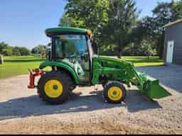 2024 John Deere 3033R Image