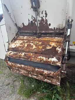 2017 Kuhn Knight SLC150 Image