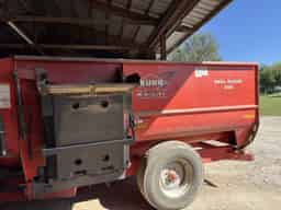 Kuhn Knight 3130 Image