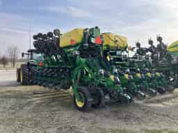 2025 John Deere 1795 Image