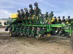 2025 John Deere 1795 Image