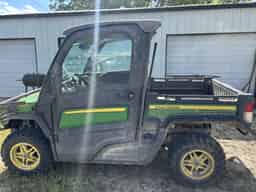 2020 John Deere XUV 835M Image