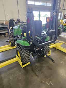 2025 John Deere 1025R Image