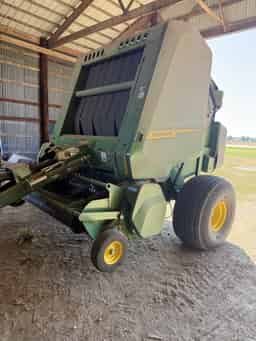 2025 John Deere 561R Image