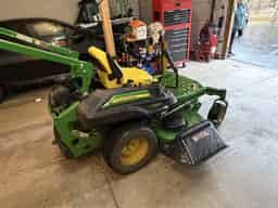 2016 John Deere Z930R Image