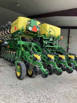 2022 John Deere 1795 Image