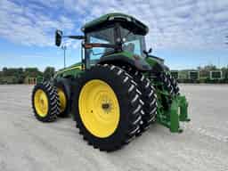 2021 John Deere 8R 340 Image