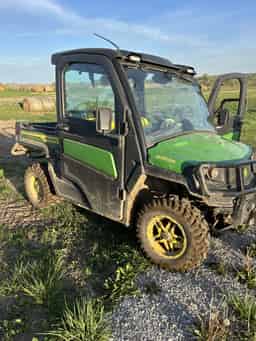 2022 John Deere XUV 835M Image