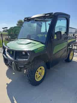 2022 John Deere XUV 835M Image