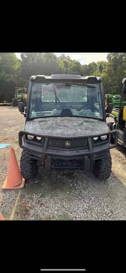 2023 John Deere XUV 835R Image