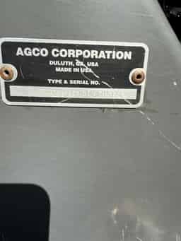 2015 Gleaner 3000-R8 Image