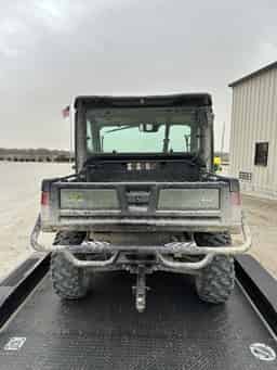 2021 John Deere XUV 835M Image