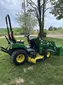 2010 John Deere 2305 Image