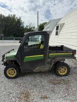 2019 John Deere XUV 835M Image