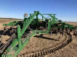 2014 John Deere 2730 Image
